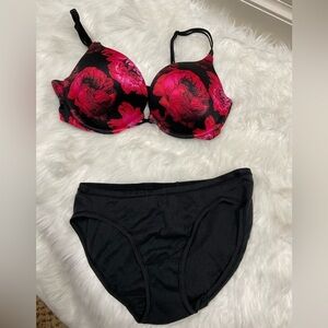 Very Sexy Victorias Secret Floral Black and Red Bra  Set